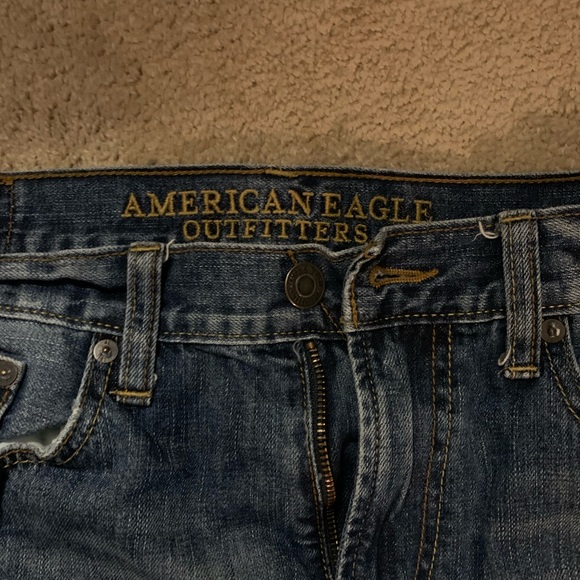 American Eagle Relaxed Straight Bootcut Jeans - Picture 2 of 3